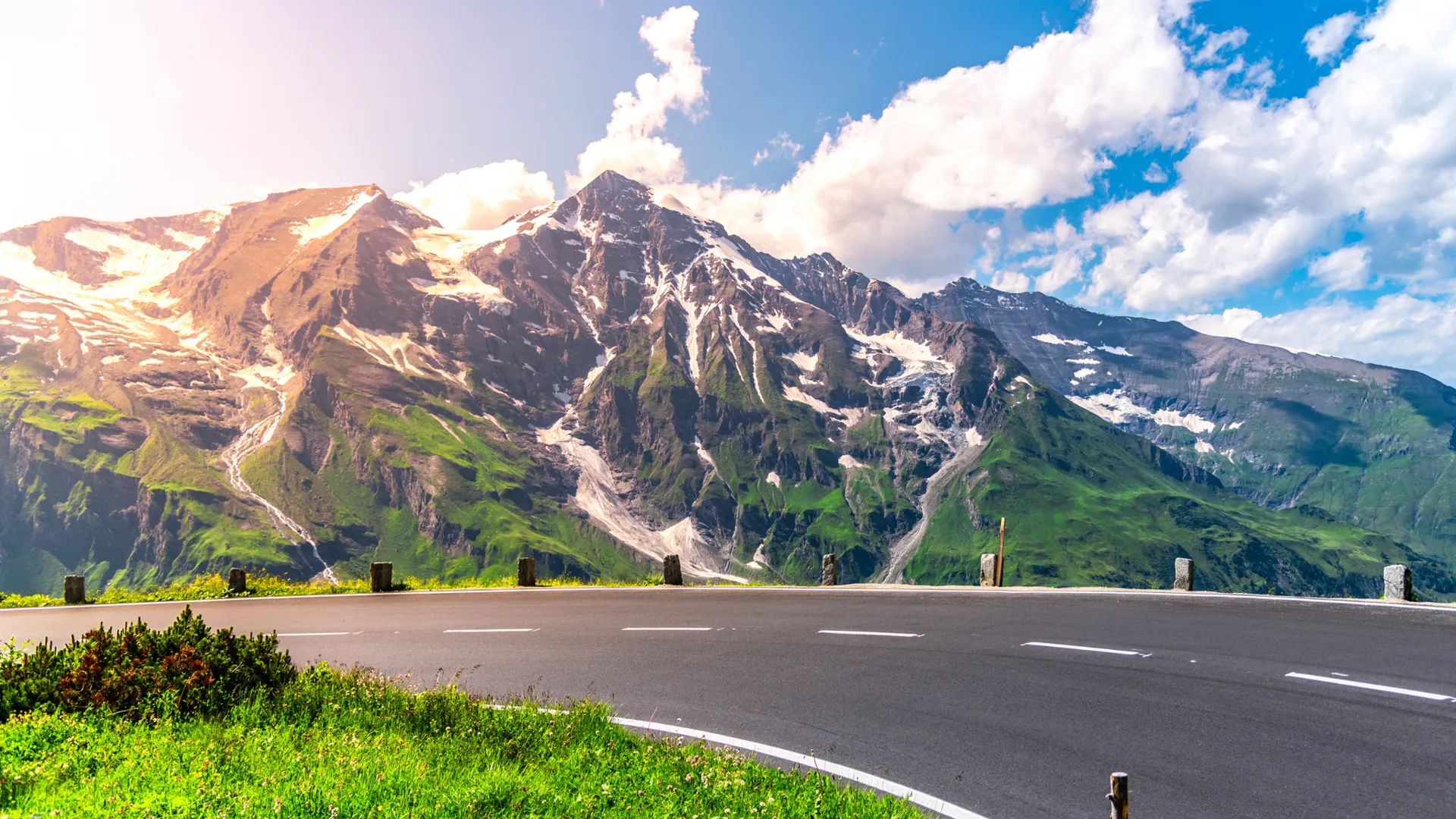 Großglockner Hochalpenstraße — Panoramafahrt mit Reisebegleiter ab Graz