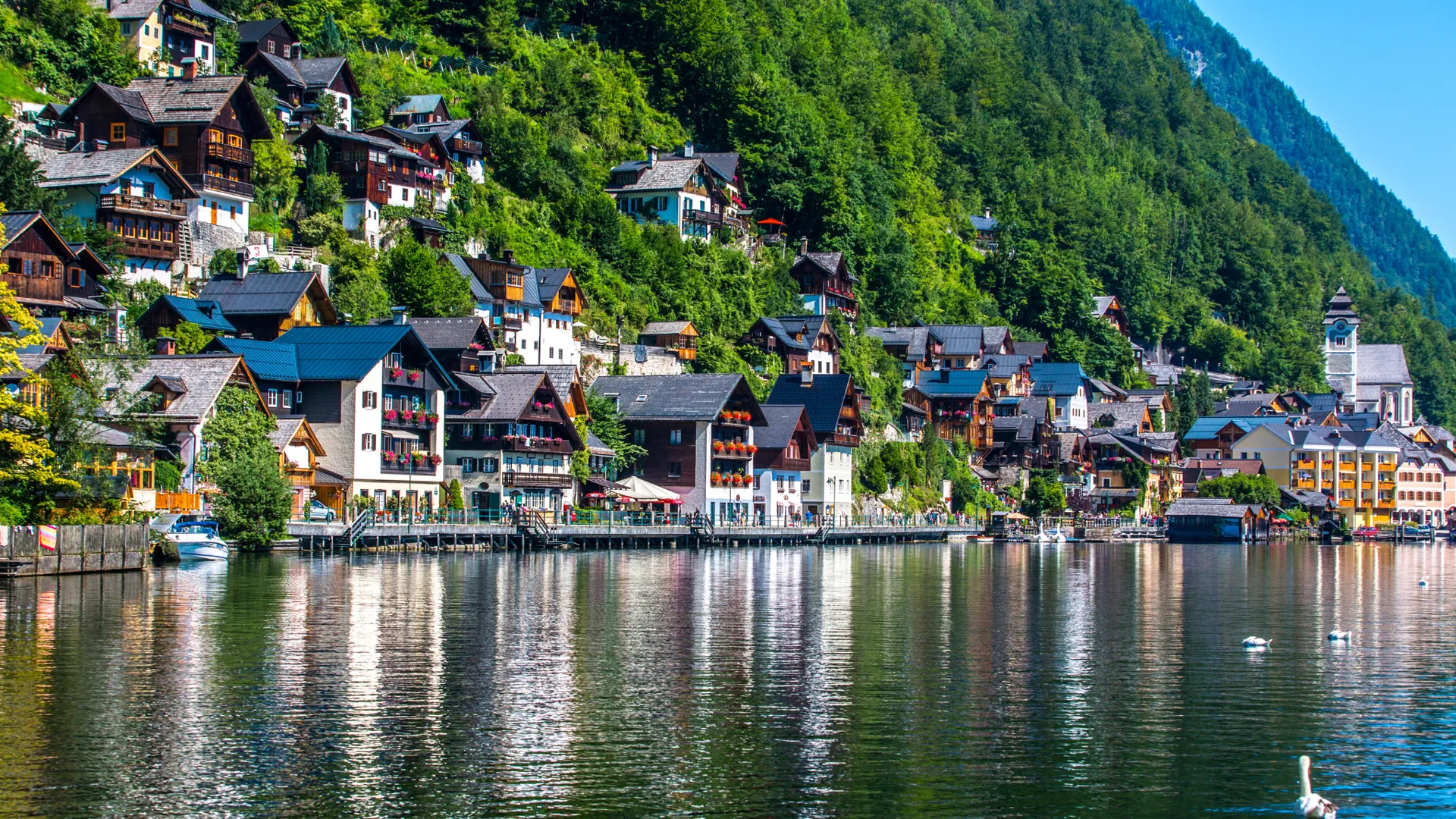Hallstatt im Sommer — Erlebnisfahrt mit Chauffeur ab Graz zum UNESCO-Welterbe
