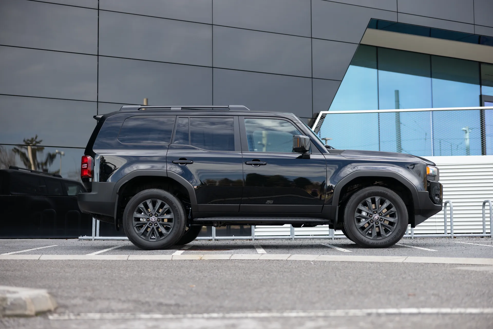 Toyota Land Cruiser President Profil — Langstrecken-Chauffeur Graz Steiermark